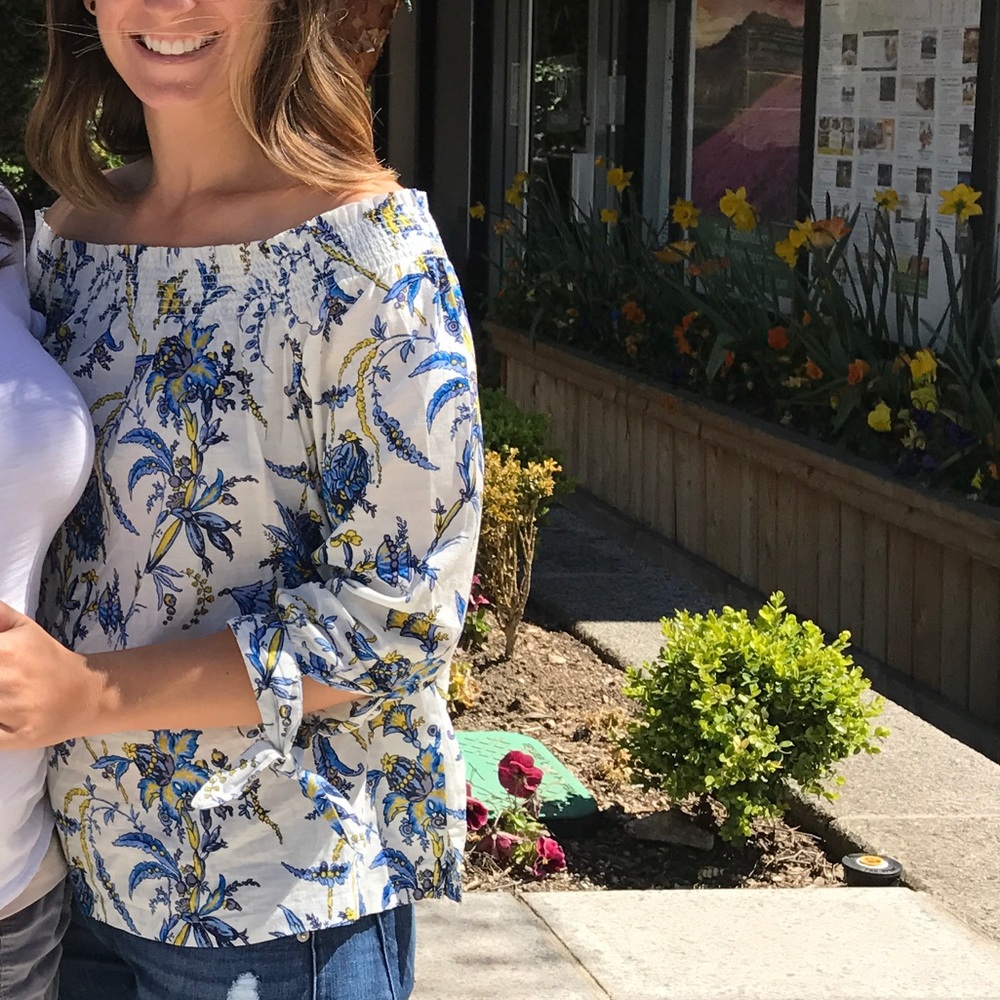 LOFT Off the Shoulder Top small